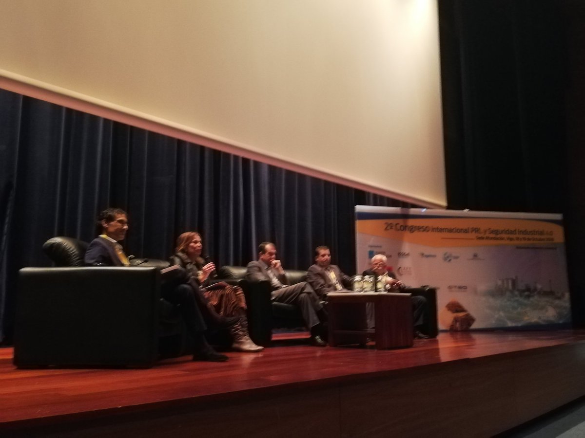 issga_xunta's tweet photo. Comienza el II Congreso Internacional "#PRL y Seguridad Industrial 4.0", que tiene lugar hoy y mañana en #Vigo

@issga_xunta @ageinco @aprosal #CGETI

#CongresoSeguridad40 https://t.co/6B282aqqED