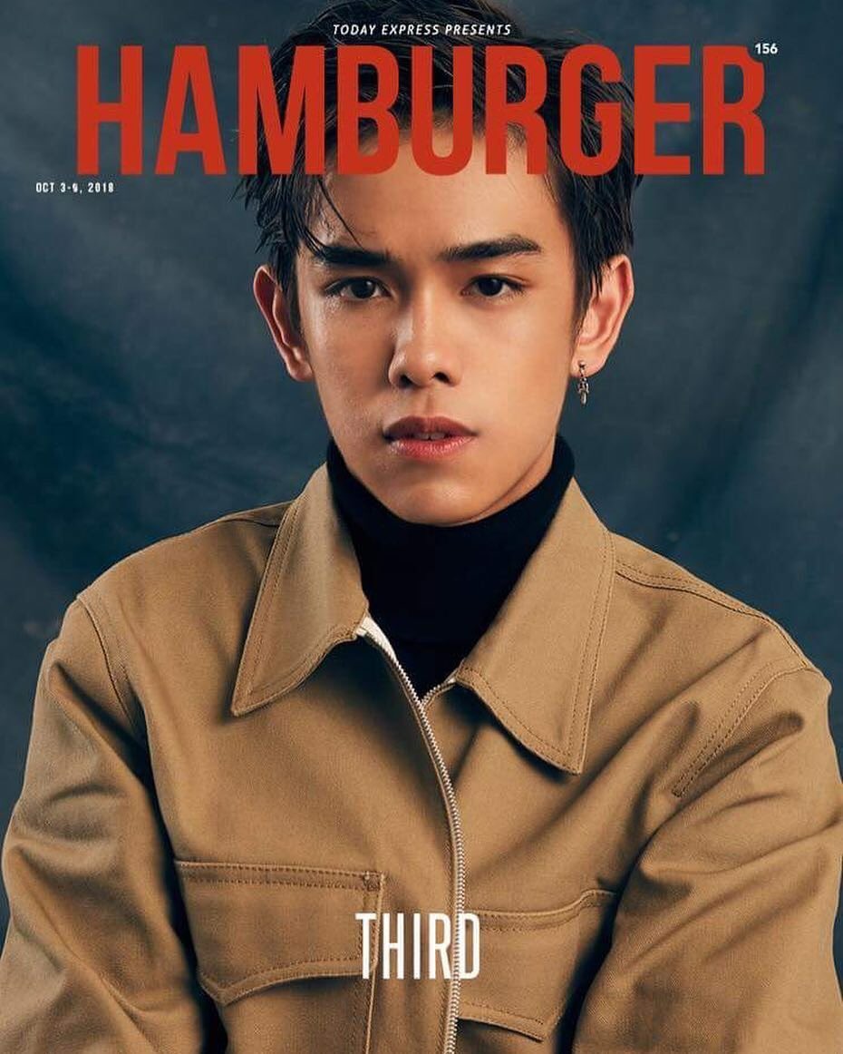 Nanneynan's tweet photo. โดนเติร์ดตกเพราะฟัน 2 ซี่นี้
เห็นฟันสองซี่นี้ทีไร ใจพี่ละลายไปหมดแล้วววน้อง~
เขินทุกครั้งเมื่อเจอฟันของเติร์ดดด

#อย่าแซวน้องงงงงงงงง
#ThirdLapat
#Night9x9 https://t.co/jjYRoNwPxz