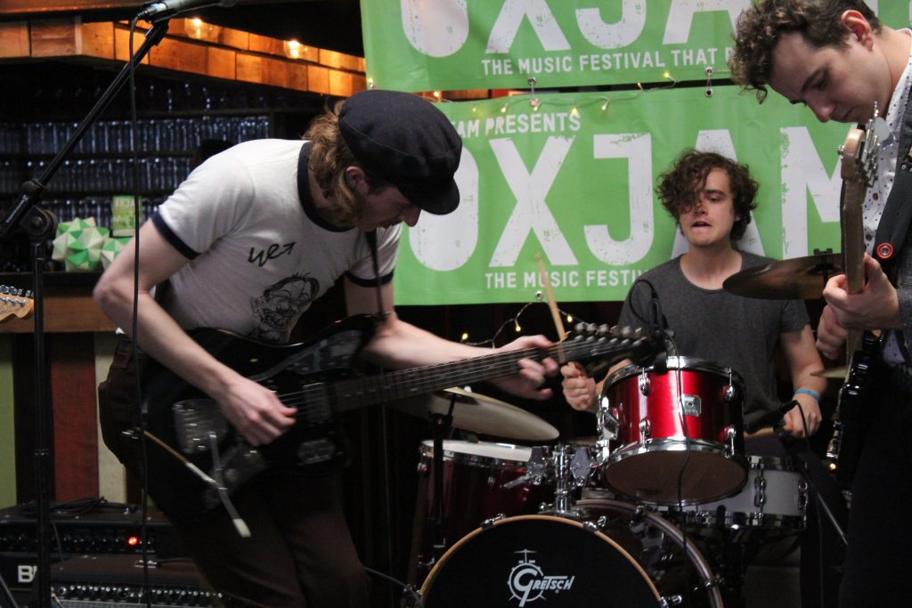 New blog post! Oxjam Brum 2018 Review #Blog #MusicBlog #Festival musicdrumsandme.wordpress.com/2018/10/18/oxj…