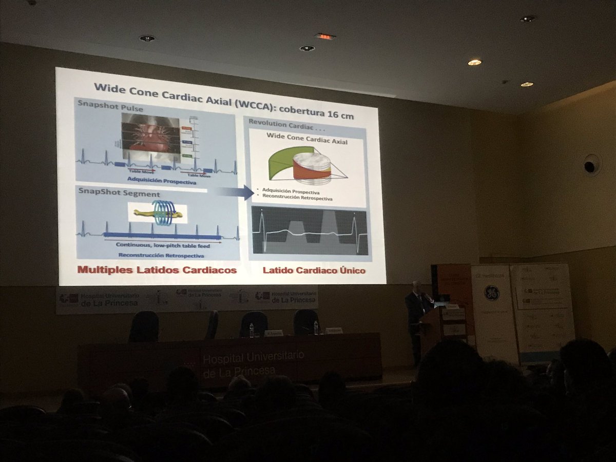 IagoMtnezSouto's tweet photo. Empezamos el VIII Curso imagen del Corazón 💓 @SERAM_RX Dr Vicente Martínez exponiendo los beneficios del #RevolutionCT #Radiología https://t.co/srbFWPHhbn