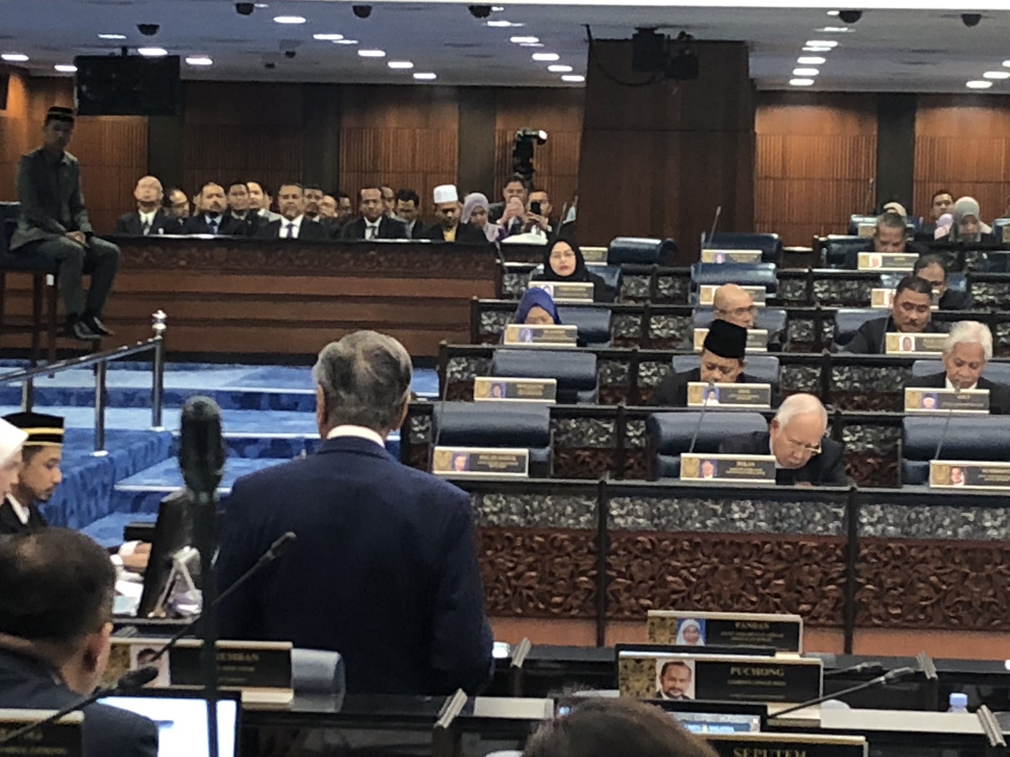 Nga Kor Ming on Twitter: "Saat-saat bersejarah YAB PM ...