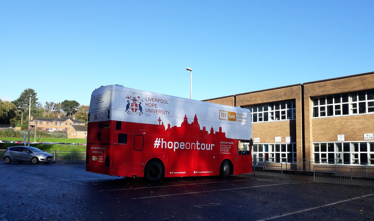 RoadshowPromo's tweet photo. #RSP03 our popular double decker #RoadshowBus  out on its 2nd week of its 4 week tour promoting Liverpool Hope University to potential students, this week the #Promobus  is out in #Belfast #HopeonTour

https://t.co/t2F2yTzRS1 https://t.co/myZywxQ9S3