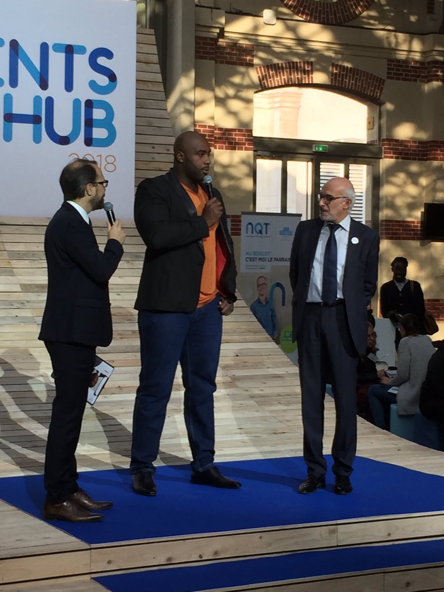 Merci <a href="/NQTasso/">NQT</a> après le diplôme je recherche un reseau un job un training pour explorer la voie professionnelle de la #creation  journée amazing