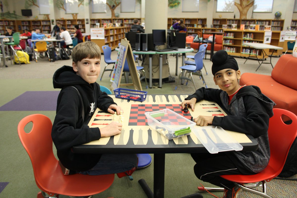 CuthbertsonMSNC's tweet photo. Morning Chess Club in Media Center with Ms. Capone @AGHoulihan #ChessClub #MorningChess https://t.co/pLjBpEP11A