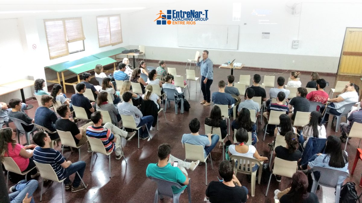 EntrenartEr's tweet photo. Realizamos el taller #LíderCoach en @UTNSantaFe!
Queremos agradecerles a todos los que participaron; a la UTN por darnos la posibilidad de trabajar en conjunto; y a Virginia Heritier por su confianza y ayuda para que esto suceda.
Los esperamos la próxima! 🔜 https://t.co/j12hspe39E