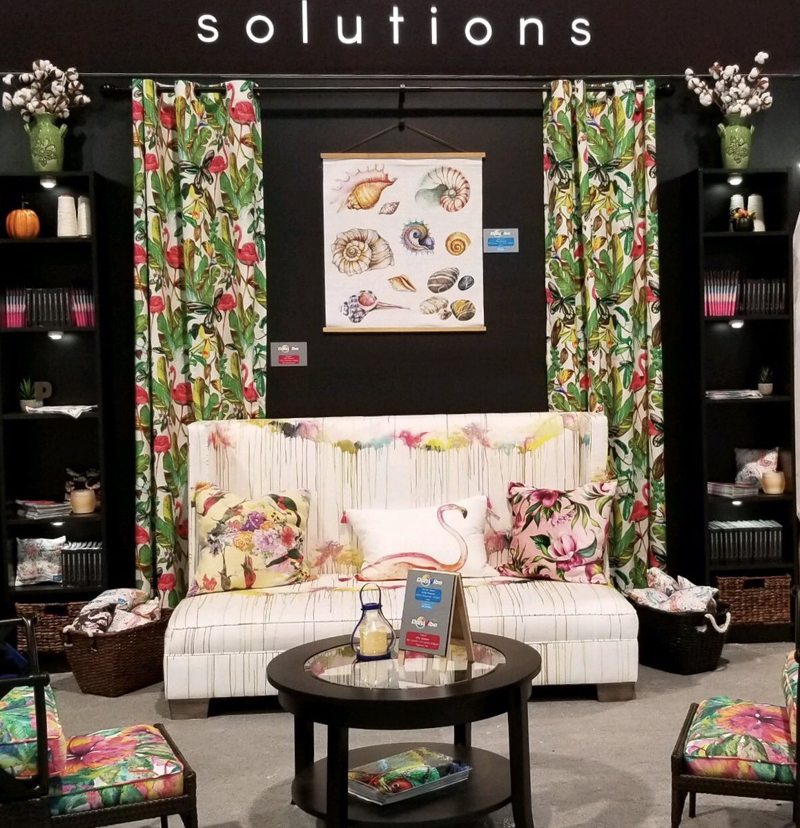 PremExSolutions's tweet photo. First day at the @SGIAExpo Las Vegas! Come by and see us at Booth 713 so we can tell you how we made this eclectic living room come to life! @HP @Decor_Print_Tex https://t.co/51xSrfa8hB