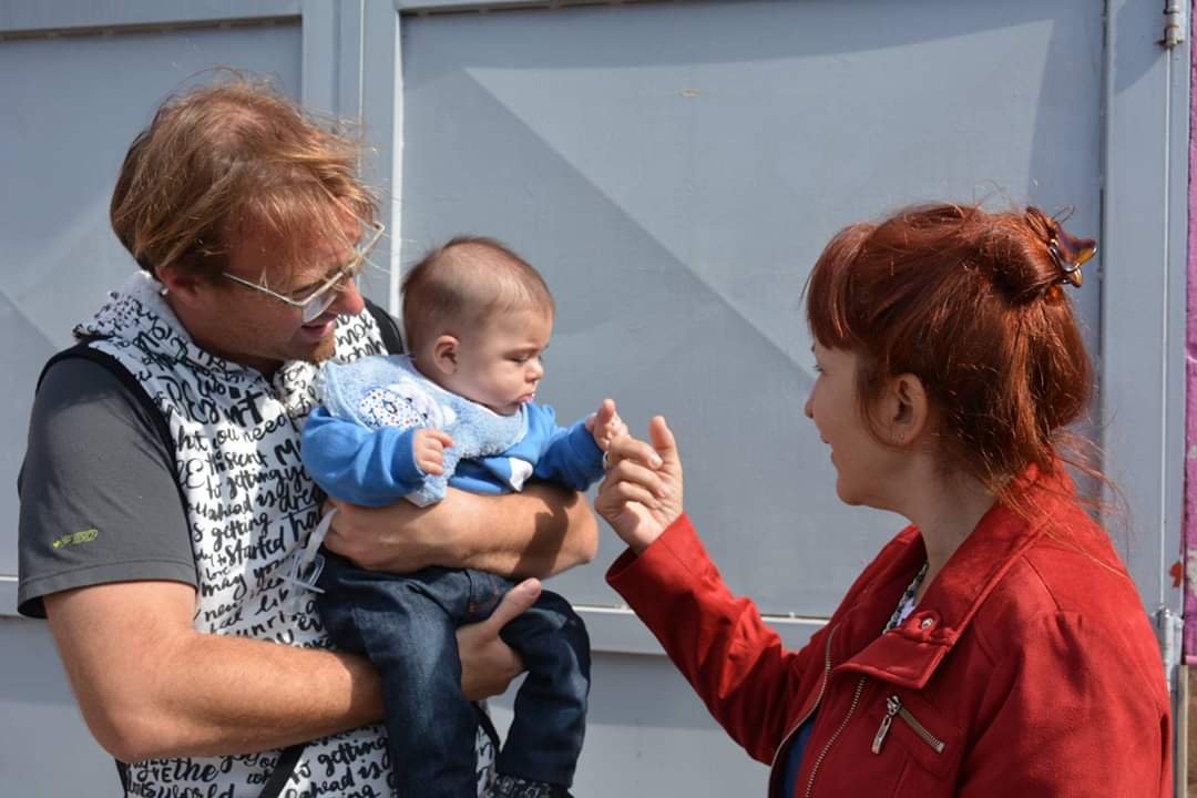 AdrianaAlonsoFV's tweet image. Esta mañana entregamos más de 600 tarjetas del #ProgramaMásVida a nuevas beneficiarias que se incorporan para percibir esta ayuda que en estas épocas es sumamente importante.