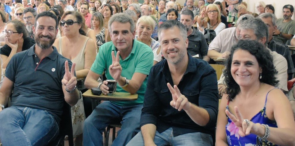 NormaLopezSF's tweet photo. Muy feliz cumpleaños compañero @RossiAgustinOk!!
Gracias por el ejemplo, la militancia, la coherencia y la lealtad. 
#AgustinCumple 🇦🇷✌🏾 https://t.co/IppgLkEh2R