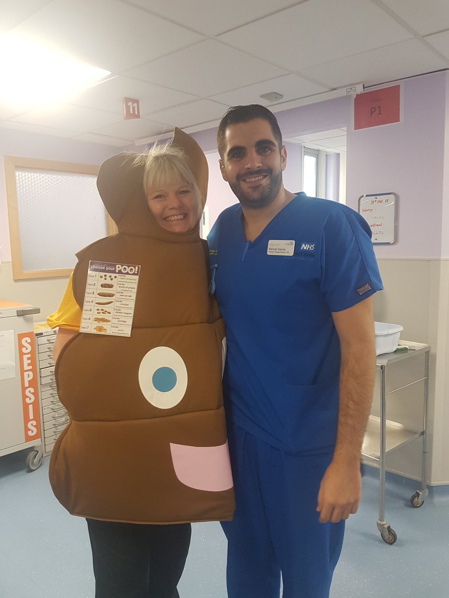 IPCTeamNWAFT's tweet photo. The Infection Control Team have been round @HinchHospital today! Spreading awareness of hand hygiene, the winter season &amp; flu jabs! 💩 https://t.co/yUQQdXOPvj