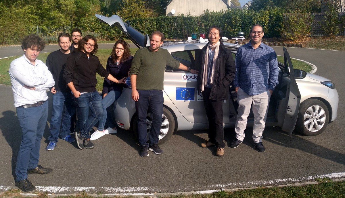 GNSSESCAPE's tweet photo. The 2nd #IntegrationWeek is taking place in France, hosted by UTC at the @Heudiasyc Innovation Center. @FICOSA_Int, @infoGMV and #Renault researchers are testing the ESCAPE #GNSS Engine board on a fully #electric #car. #AutonomousVehicles #EGNSS https://t.co/4b43WLACfL @EU_GNSS https://t.co/tKPs10HF6X