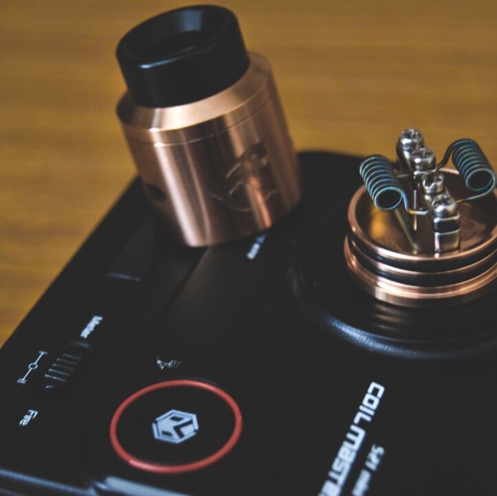 coilmasternet's tweet photo. Got wick?
The #521MiniV2 is ready to fire.๐ฅ
๐ท: sa_tricker_c
https://t.co/zcVCnQwdNT
#coilbuild #vape #vaping #CoilMaster #vapelife #vapeon #vapefun https://t.co/Foyy2rDBZ9