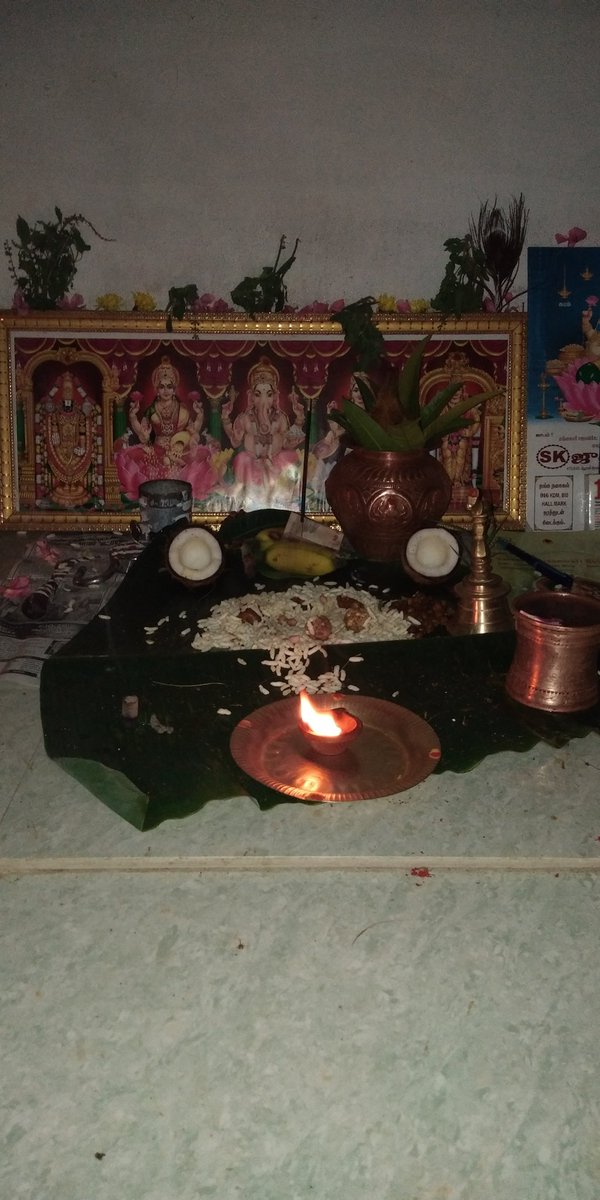 Yami46365931's tweet photo. Celebrating saraswathi pooja nd my home... https://t.co/x820x1wwNF