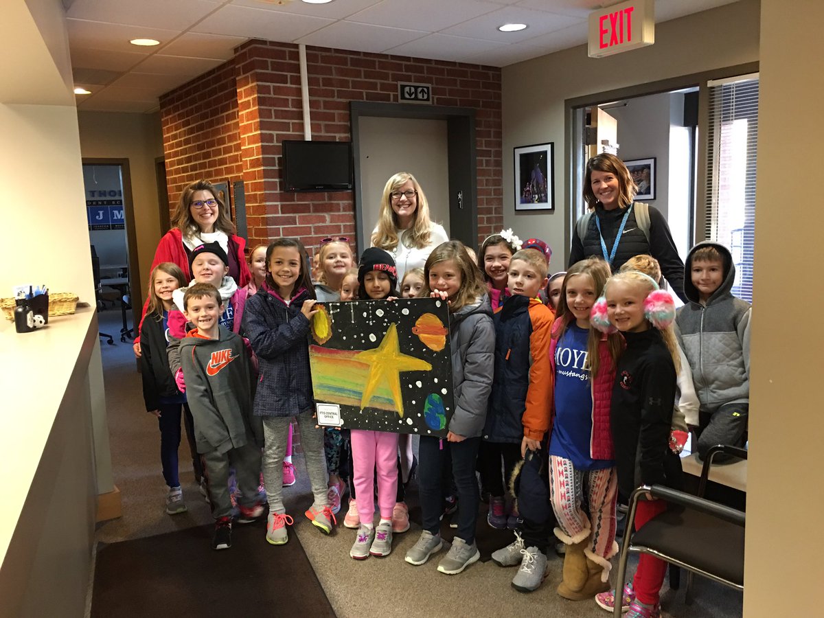DurangoSupt's tweet image. What a great surprise this morning! These wonderful students brought us an original artwork they created for our district office! They told us about their collaboration and creativity strategies. #empatheticcollaborators #creativeproblemsolvers Thank you @MoyerArt  @KatieHoodMES