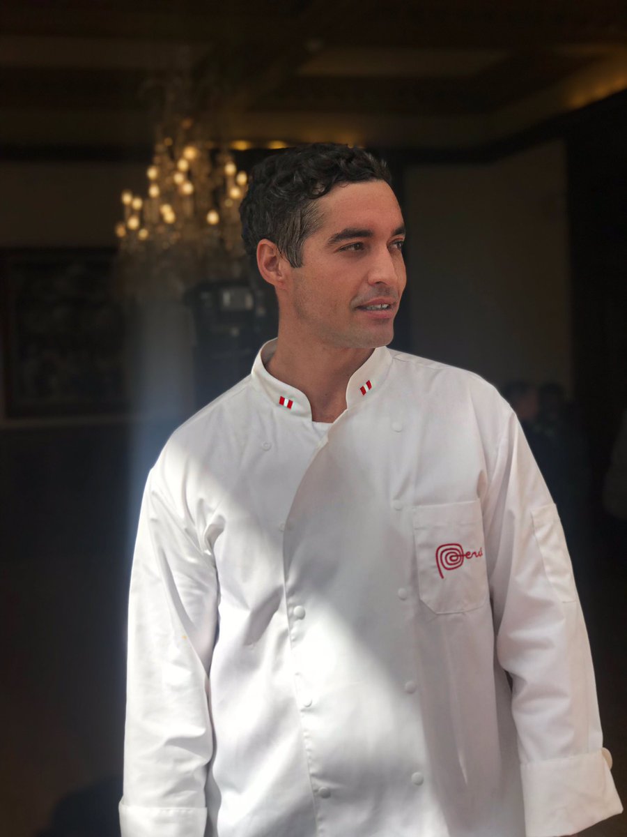 perubrothers's tweet photo. “Cooking is the language I learned first.” - #ChefMario #FamilyRecipes #PeruvianFood #ThursdayMotivation
📍 PB # 1 - 20th & L, NW, DC
📍 PB # 2 - Rosslyn, VA
📍 PB # 3 - Chinatown, DC
⏰ 11:00 AM-2:00 PM + @UberEats @GrubHub @Postmates
#PeruvianBrothers #Peruvian #PeruvianFood https://t.co/MCRrYbcqGf
