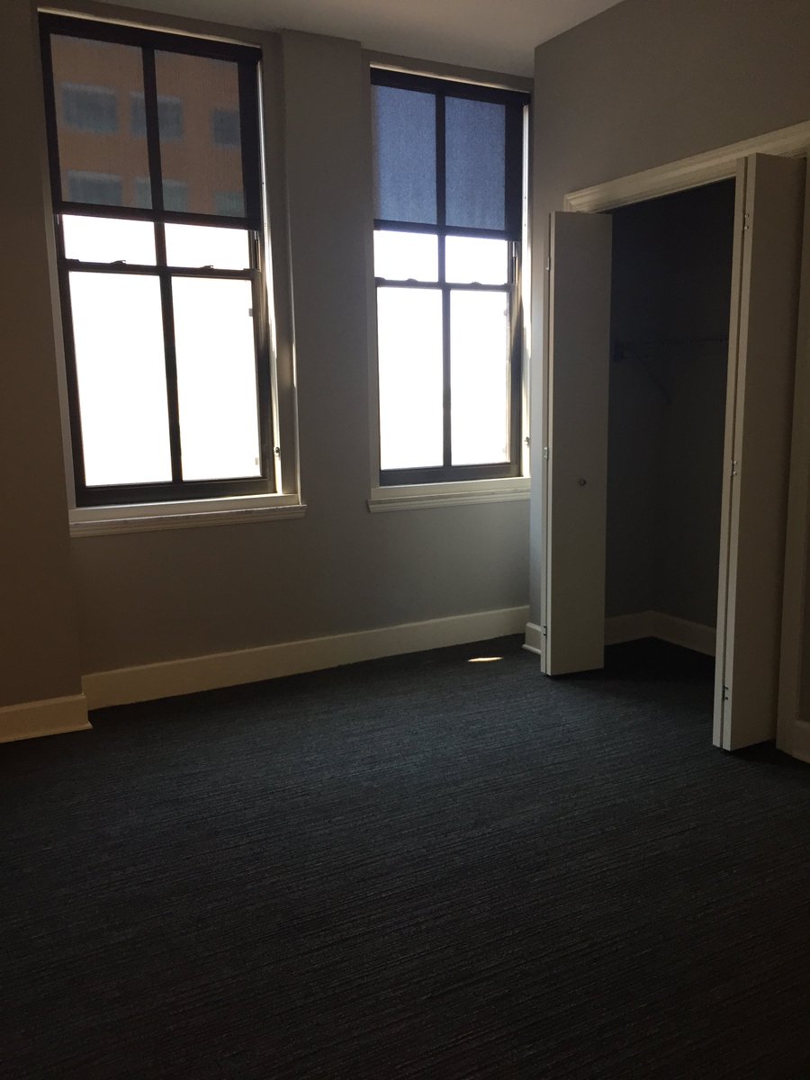 ArcadeUnion's tweet image. Just got word of a small one bedroom opening up for a December 5th move in date!  This apartment will rent for $750 with 466 square feet. #downtowndavenport #modernliving #apartments