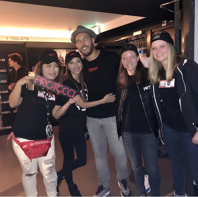 NickyRSwiss's tweet photo. nice to meet so many great protocol fam members yesterday and especially to finally see @nickyromerogr ❤️🔥 https://t.co/7aDZPUwdNV