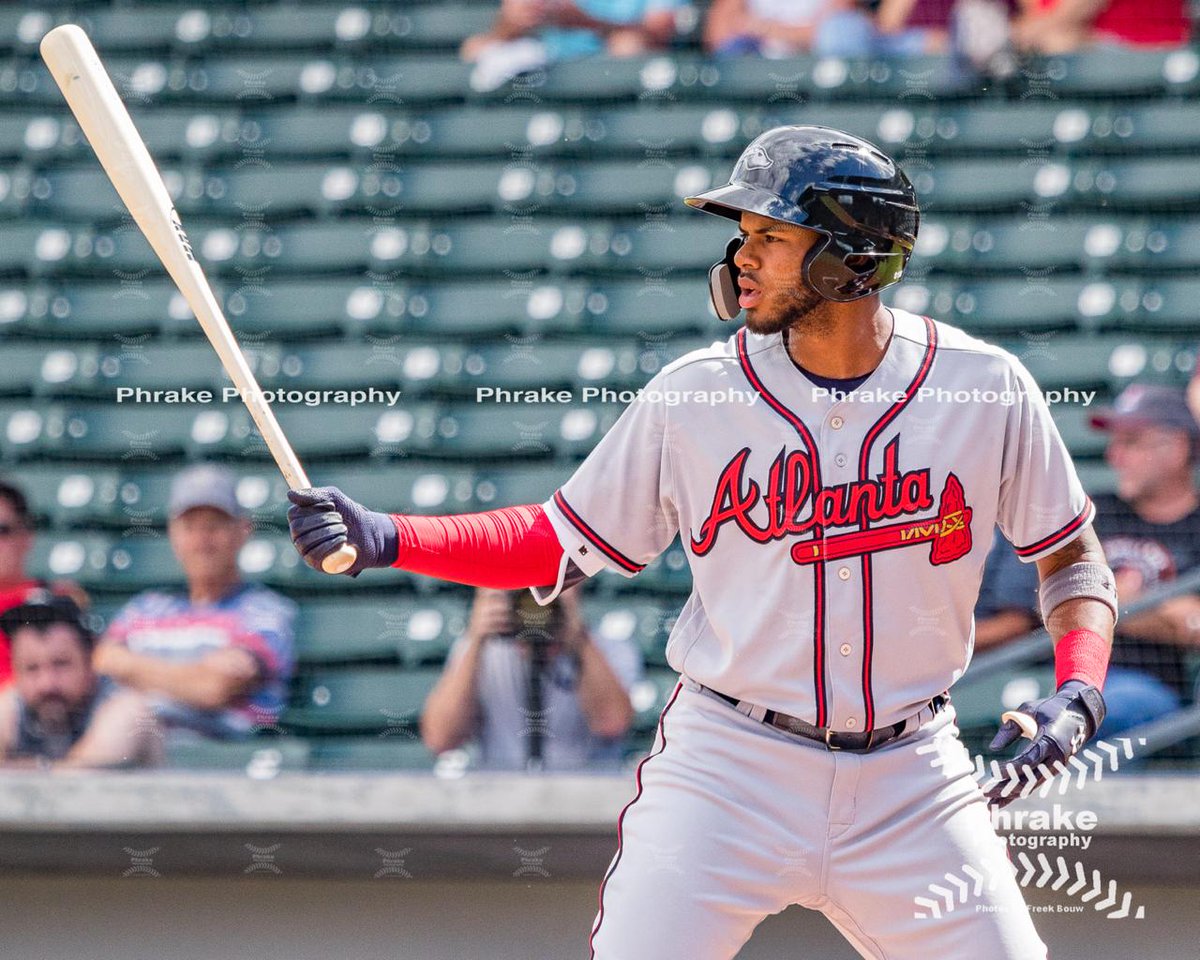 aguilascibaenas's tweet photo. Nuestro @IzzyWilson1 (Pick 11 #DraftLidom2017) se fue ayer de 4-2, CA, H2(1), BB, SO, BR(1), .286Avg. Jugando el RF en @MLBazFallLeague con #PeoriaJavelinas.
#AguiluchosAFL https://t.co/mtW8IhWbJK