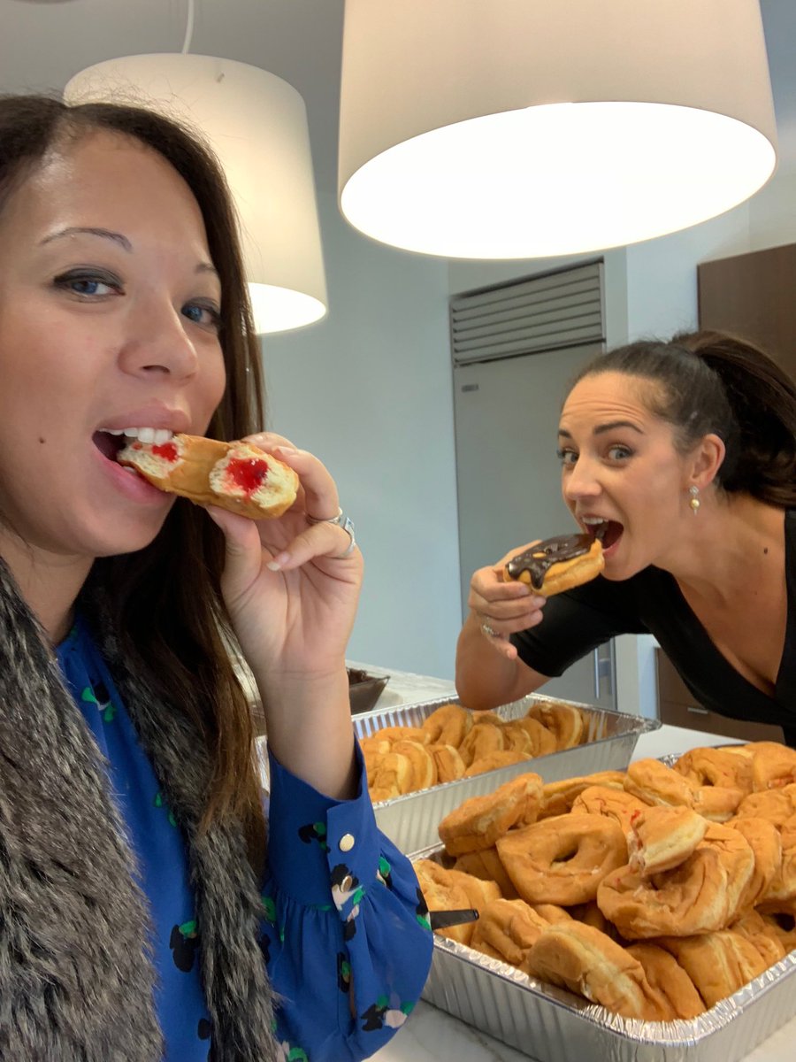 KHJaws's tweet image. A most delicious effect of tax reform. ⁦@bakerboynd⁩ was able to buy machinery to quadruple their donut production &amp;amp;  quadruple my happiness. #magicrings #mmmmmm