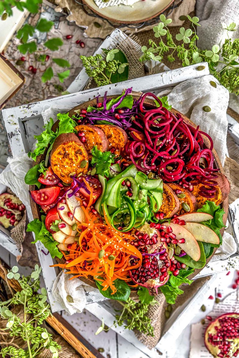 KitchnAdventure's tweet image. Our oh-so-delicious Oil Free Maple Walnut Dressing is packed with feel-good ingredients. Earthy walnuts perfectly compliment a combination of tangy vinegar and aromatic spices creating a delightfully burst of zingy flavors.
buff.ly/2EszMna