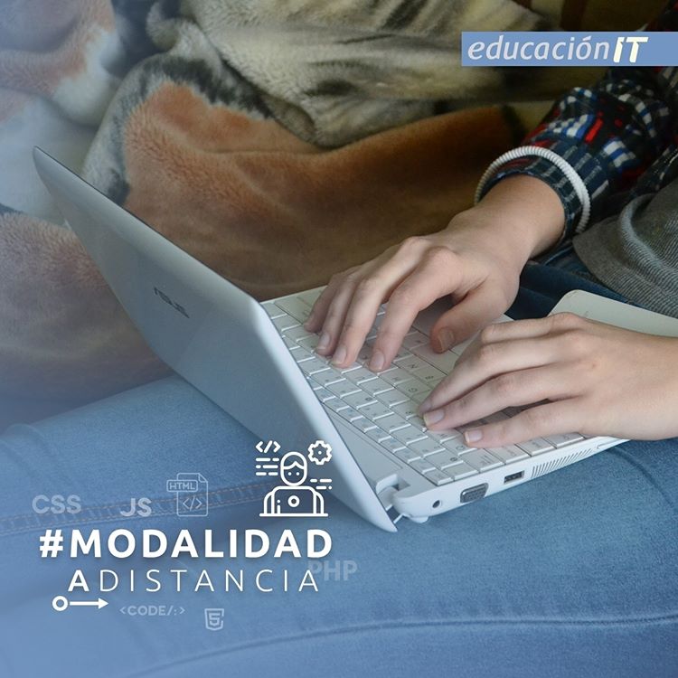 EducacionIT's tweet photo. ¿Conoces la #ModalidadDistancia? 😐💻📱
Puedes tomar tu curso preferido desde cualquier parte del mundo.
Accederás a todos los materiales de la clase y contarás con un profesor que conteste en tiempo real todas tus dudas e inquietudes. https://t.co/qUokOe4Gen