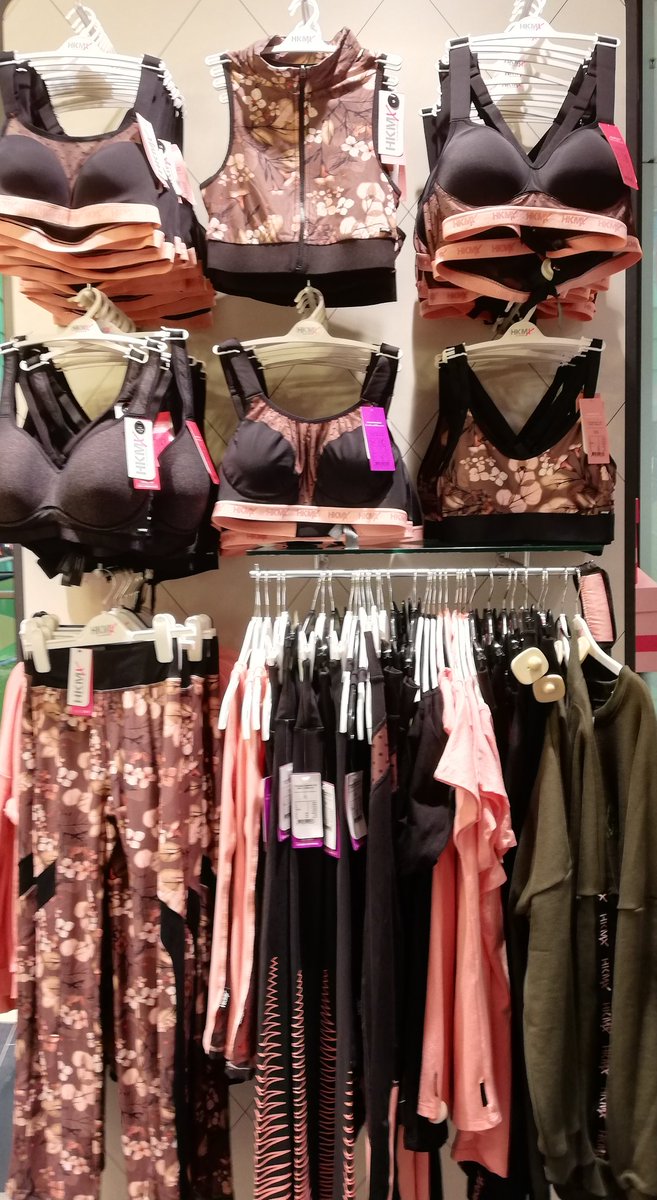 Training Berlin Spandau Arcaden
We love our job👍😊
#hkmacademy #hkm1team