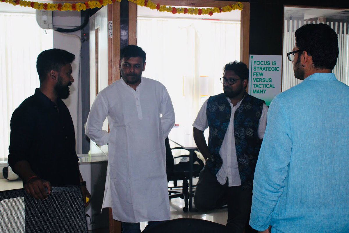 sachshen_says's tweet photo. Dasara pooja at @LetsServiceAT . Had a blast. :-) #Dasara #LetsServiceAutomotive https://t.co/oRYYQs8wQR