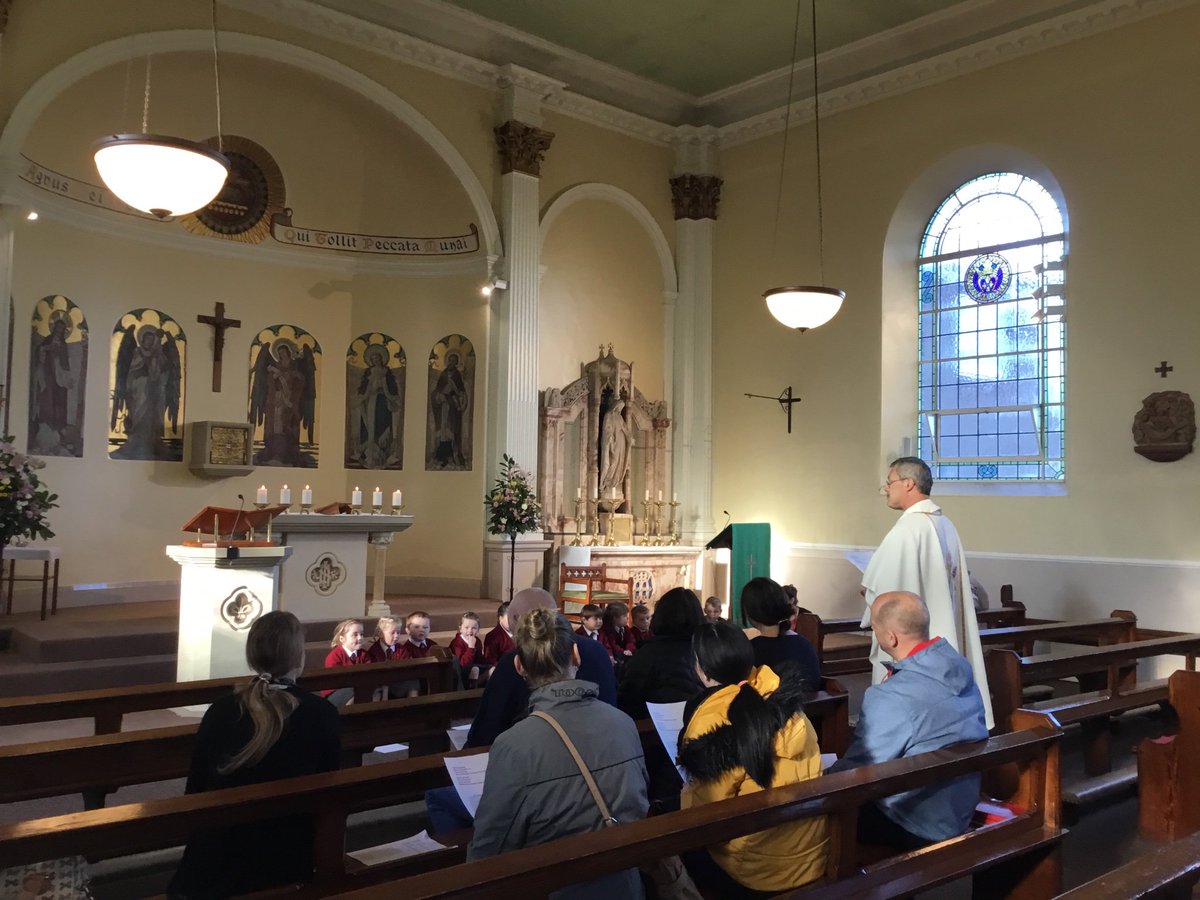 stlewiscroft's tweet photo. Reception shared a lovely Collective Worship with our families in church this morning https://t.co/Okimq0C0aw