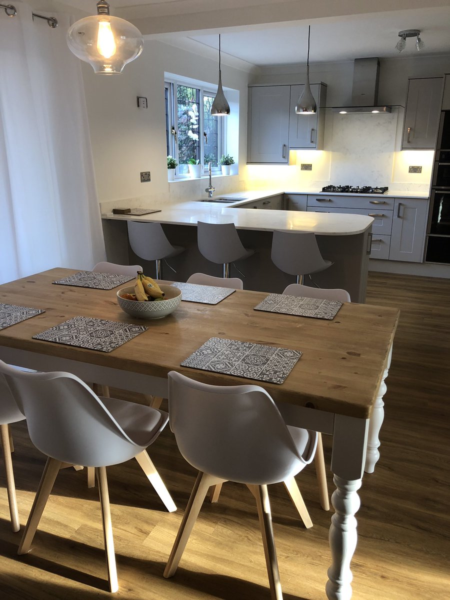PrioryLtd's tweet photo. Priory Transformations ❤️#localbusiness #evolutionofperfection #solentkashmir #kitchensbridgend #priorykitchens #kitchendesigner https://t.co/eA0RKPZtDd