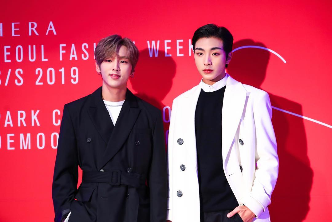 BoysInGroovePH's tweet photo. [PHOTOS] 181018

BIG OFFICIAL UPDATE
TRANSLATION:
#DEMOO
Gunmin x Heedo coming back for DEMOO Park Choon Moo designer 2019 S/S Hera Seoul Fashion Week❗
Even the black and white concept for Gunmin and Heedo suits as well  💦
-
© @BIG_GHofficial 

Translated by: BIG Philippines https://t.co/NInWlkLG25