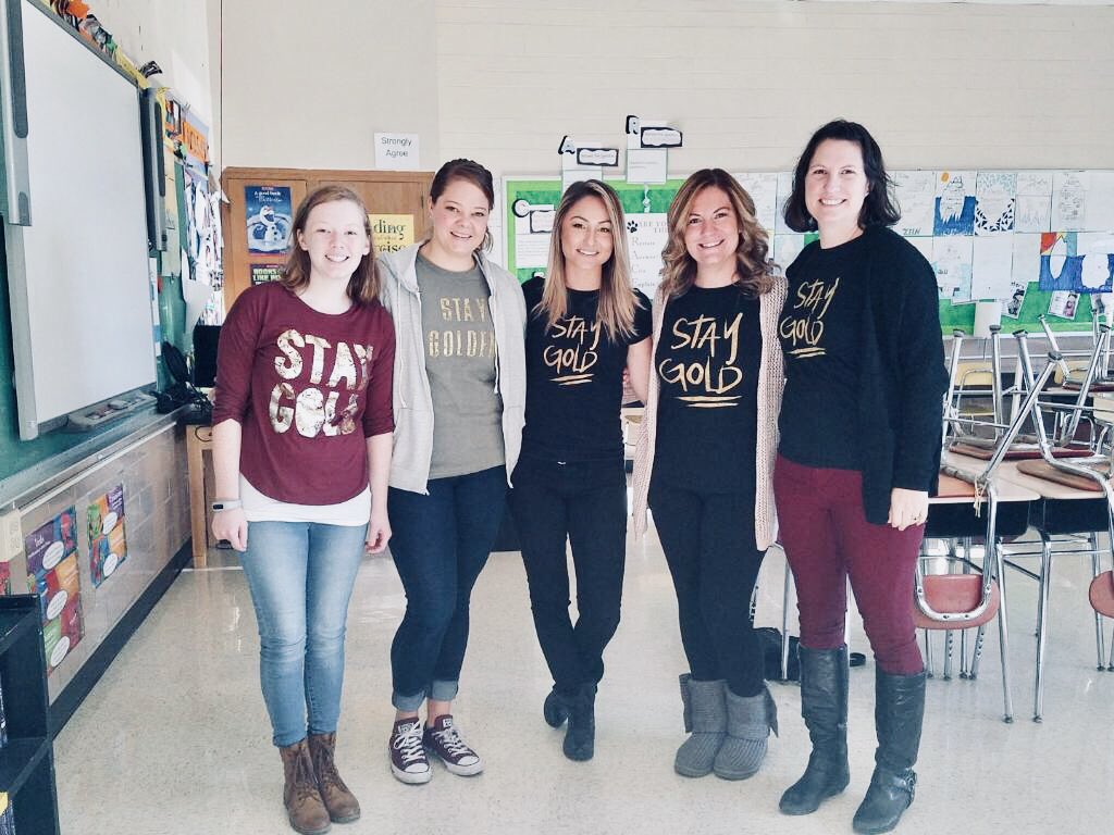 “Stay gold, Ponyboy...Stay gold...” #TheOutsiders #7thGradeELA #d45Learn4Life <a href="/MsByronJMS/">Ms Byron</a> <a href="/MrsMeissnerJMS/">Mrs. Meissner</a> <a href="/DePaScienceFun/">Mrs. DePasquale</a>