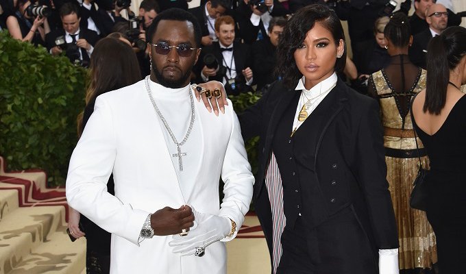 WichtechL's tweet photo. Diddy dated Cassie for 10years and Cassie is still very fine, even finer than she was 10years ago....

That's exactly what you get when you use #wichtech roofing tiles, ageless beauty.... https://t.co/JvMmP6nBoE