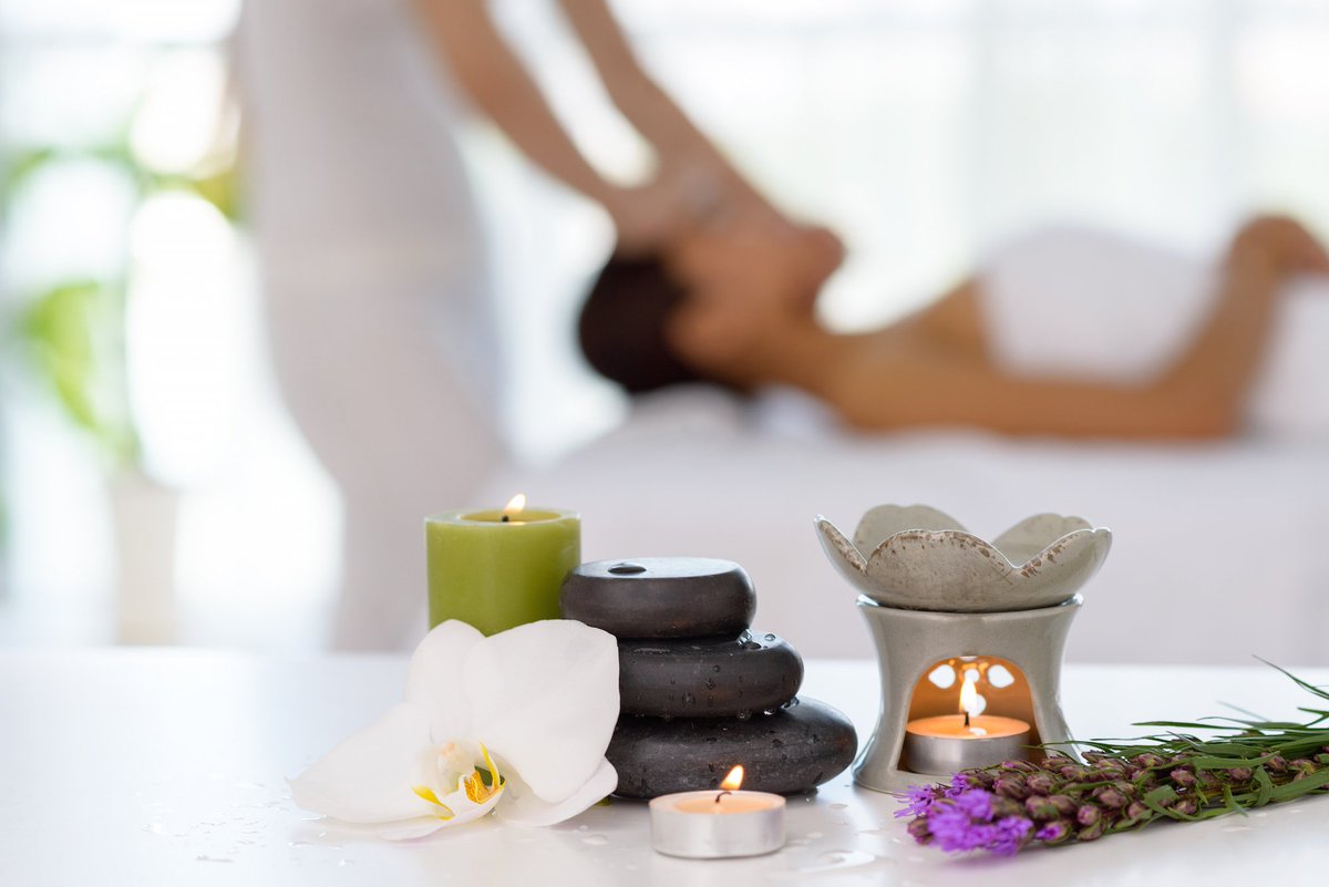 We specialise in stress reduction, relaxation and pain relief through various massage techniques that are specifically tailored to meet your needs