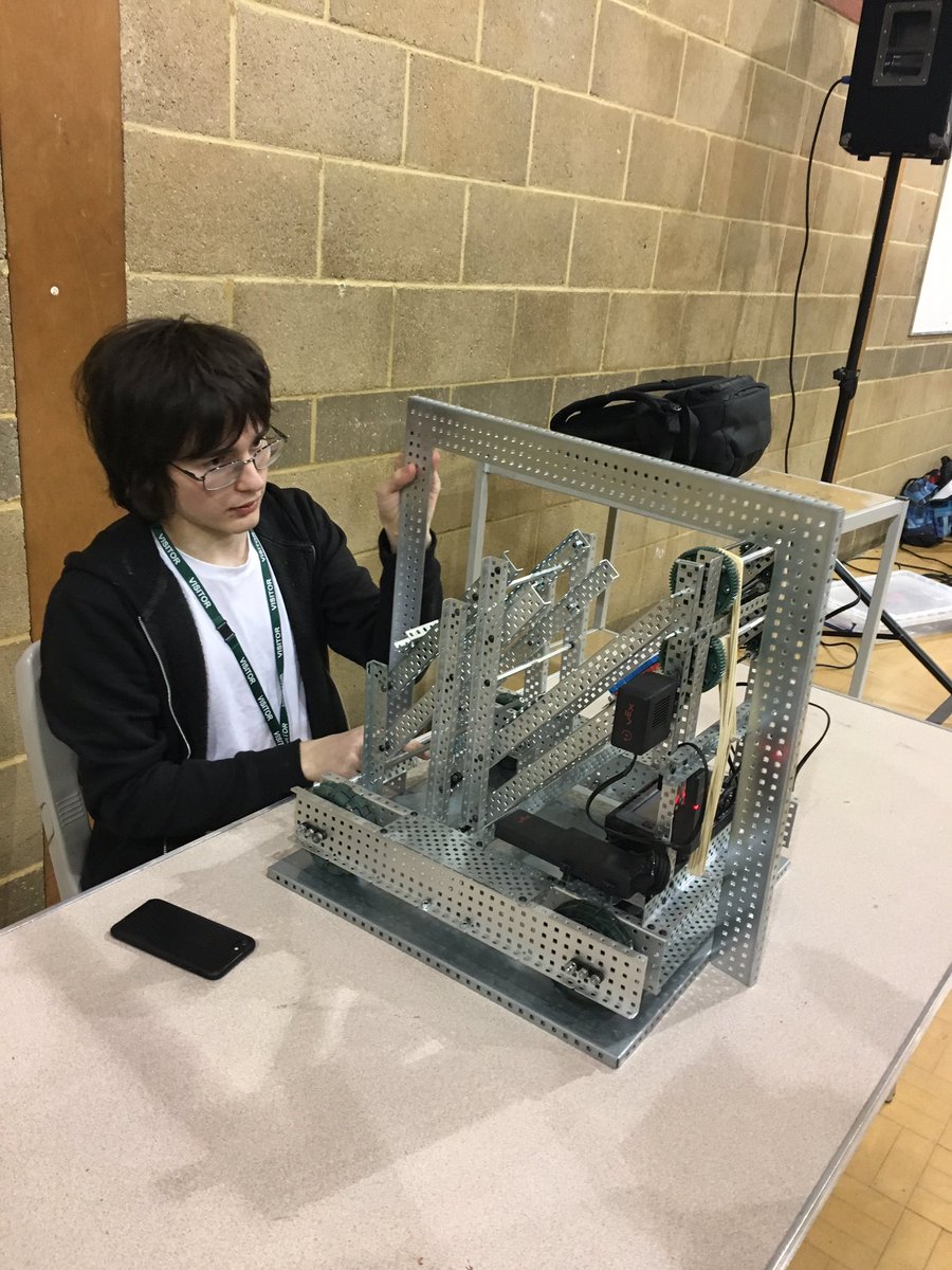 EBHSrobotics's tweet image. Robot inspection!