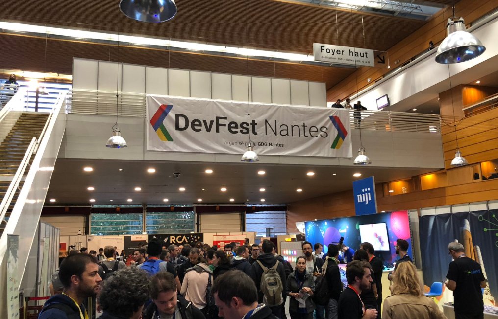 🤓 Vous croiserez surement la #A5team au #DevFestNantes ! 
La bonne nouvelle c'est que NOUS RECRUTONS : 
🔶Lead Dev &amp; Développeur Java J2EE (H/F)
🔶Lead Dev &amp; développeur PHP SYMFONY (H/F)
Venez nous rencontrer ! #jointheteam #recrutement #ThePlaceToBe