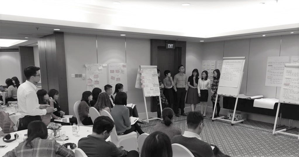 ecoltdnews's tweet photo. #WEBINAR | Join the E Co. team on Thursday November 1st 2018, 1pm UK time, for lively discussion, Q&amp;As + special interviews from: #GCFB21 in Bahrain, #PIFC2018 in Korea + 10th #GCFinsight  | Register here: https://t.co/VI3eVGAoIf ... #climatefinance #IPCC @CMIANews #ECo #GHG #GCF https://t.co/8ykrlhLUOK