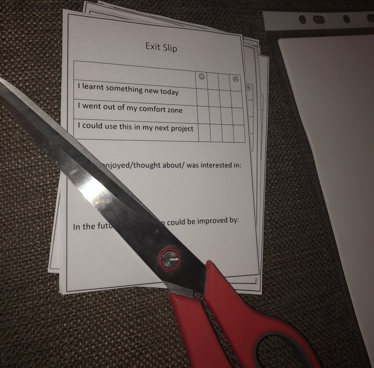 reneecarniato's tweet photo. Last minute prep for my workshop The Bad Idea factory - a unique way to start Inquiry focussed learning @SJPHS @SooWaesch @ScienceNESA @david_watson23 @CherineSpirou @BecWest81 #scimathconf18 #depthstudy #investigatingscience thanks to @brookhouser for the inspiration! https://t.co/926rRKfED8