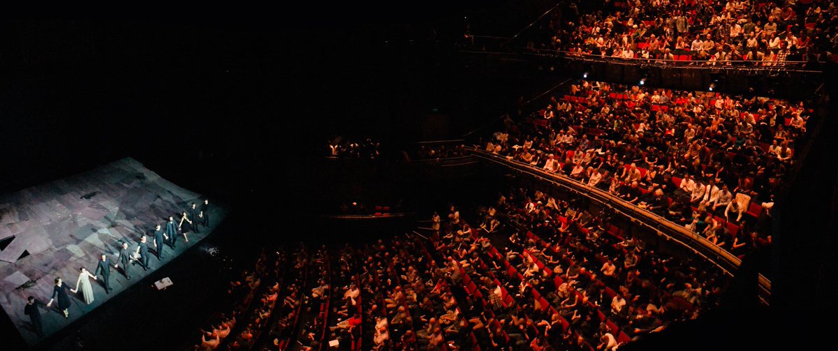 Papaioannou_D's tweet photo. Happy to have been back at @DanceUmbrellaUK! We want more!
Thank you @gladstone_bag
Thank you Alistair Spalding
Thank you London for being so welcoming to our Great Tamer
16 + 17 Oct 2018 performed at @Sadlers_Wells https://t.co/RhVx6iAVxM