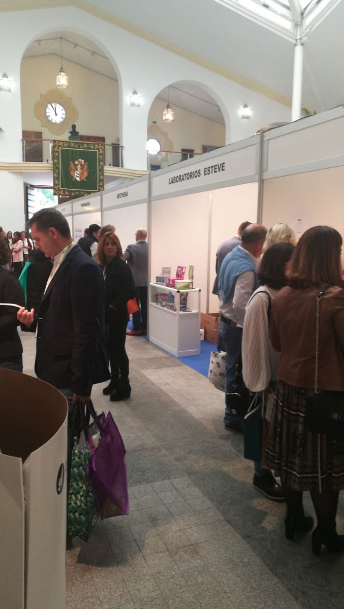 BidaFarma's tweet photo. Nuestros socios ya se encuentran visitando los diferentes stands de Exposervicios en Jerez de la Frontera. 

¡Os esperamos!

#AhoraBidaFarma https://t.co/1XpUe1unFp