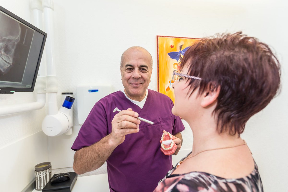 RossaPartner's tweet photo. #Kieferorthopädie (#KFO) für Kinder, Jugendliche und Erwachsene -Alles zu den Themen KFO, #Zahnkorrektur, #Zahnspange, #Invisalign ® (#Aligner) erfahren Sie auf unserer Seite https://t.co/y1KQE7oGL6 https://t.co/C47zwEDeex