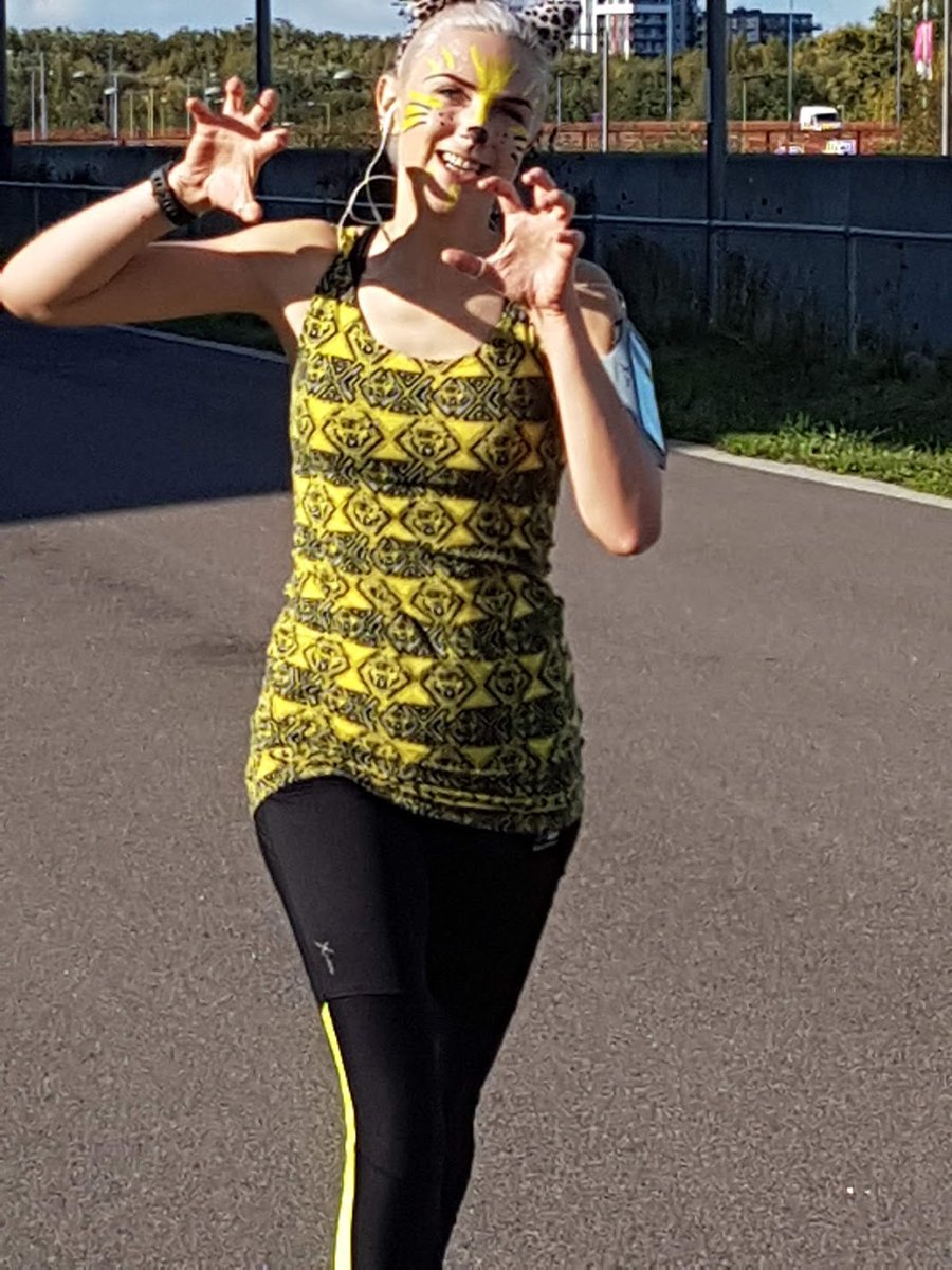 Dis cats got claws. #AMVWackyRaces <a href="/amv_bbdo/">AMV BBDO</a> mydonate.bt.com/events/amv-bre…