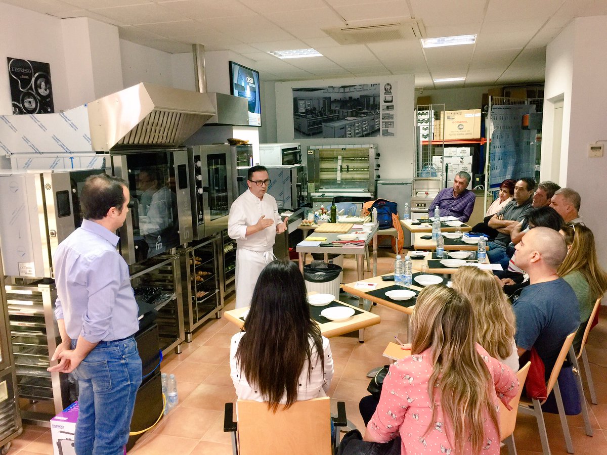 fm_industrial's tweet image. Demostración Hornos FM -      Ventura Hostelería - Ronda (Málaga)
17/10/2018.-