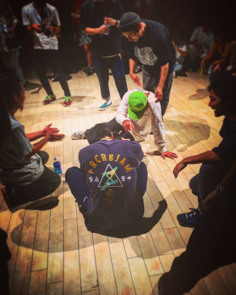 rin_skills's tweet photo. たくさんの”カッコイイ”を目撃した刺激的で幸せな1日でした。
当日会場に来れなかった方も含め、協力頂いたり関わって頂いた全ての人に感謝です。ありがとうございました‼︎
#frcr8 #フリクリ #フリクリjam https://t.co/UBPrUXZRBr