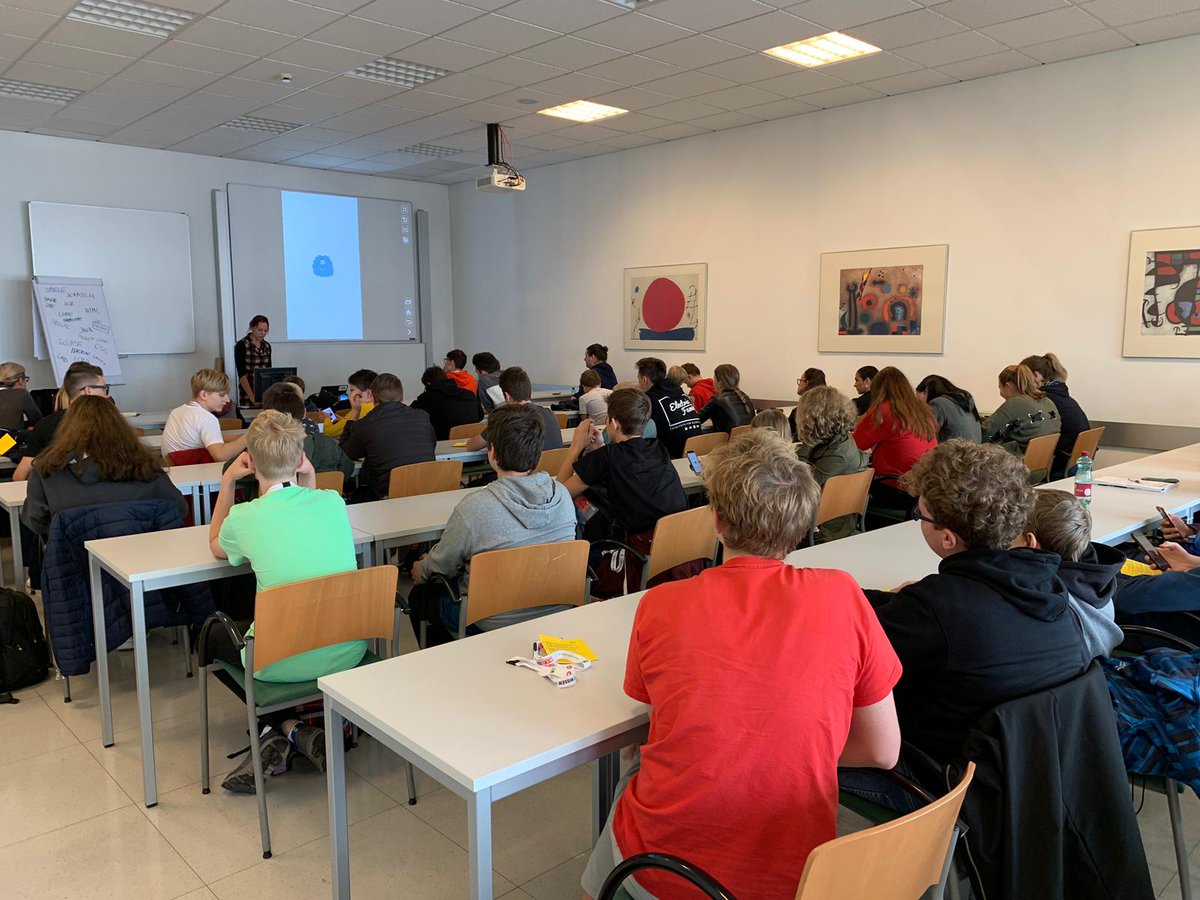 BerniSpieler's tweet image. App development with @Pocket_Code #Catrobat #wkosteiermark #ichbinonline #digitalskills #digitalliteracy #21stcenturyskills #creativity #digitalisierung #digital