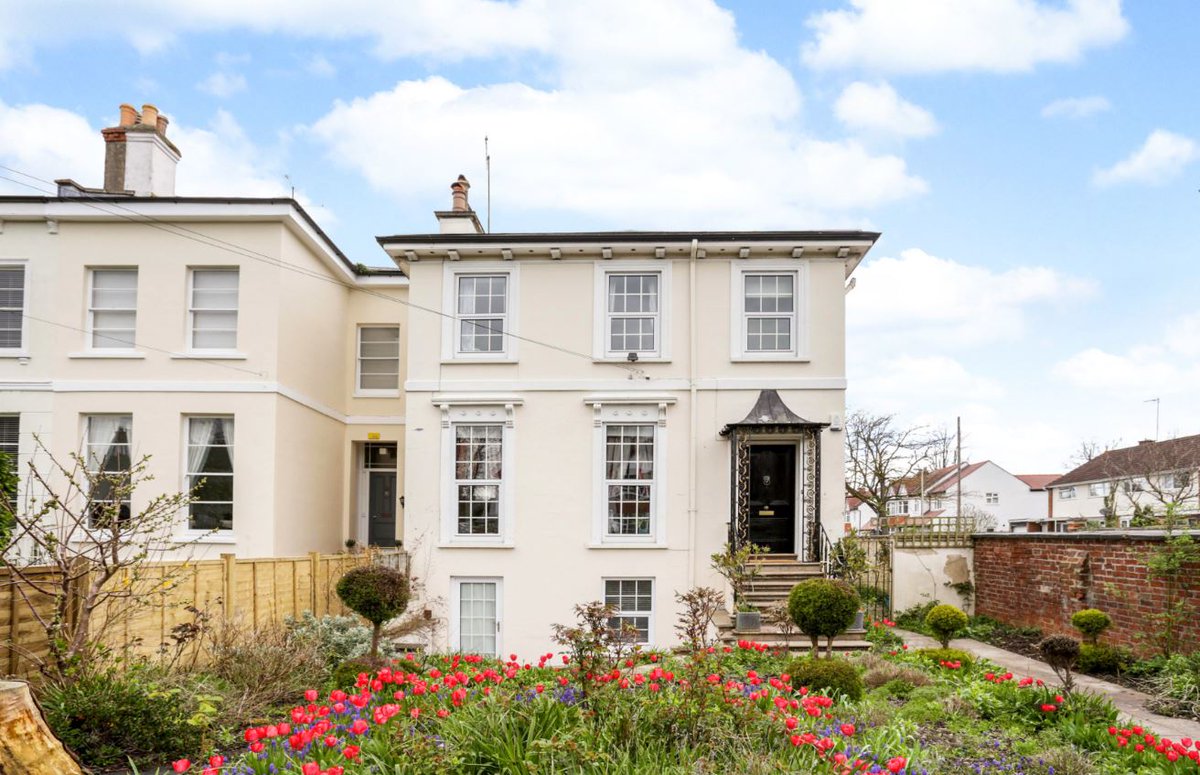 KF_NickChivers's tweet photo. New properties for sale in #Cheltenham - VIEW here :https://t.co/AEdxZKAi4e https://t.co/0hLe7XvK0L