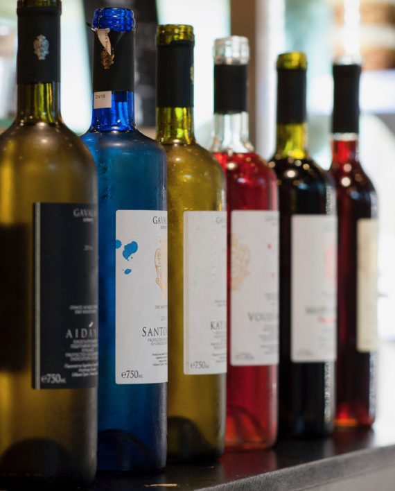 OliveologyUK's tweet photo. You might have read about the rising demand for #wines from the #Aegeanislands, esp those from #Santorini. Find our #Greekwine selection @boroughmarket today! #winelovers #foodpairing #LoveBorough https://t.co/e5XXRBvHhM
