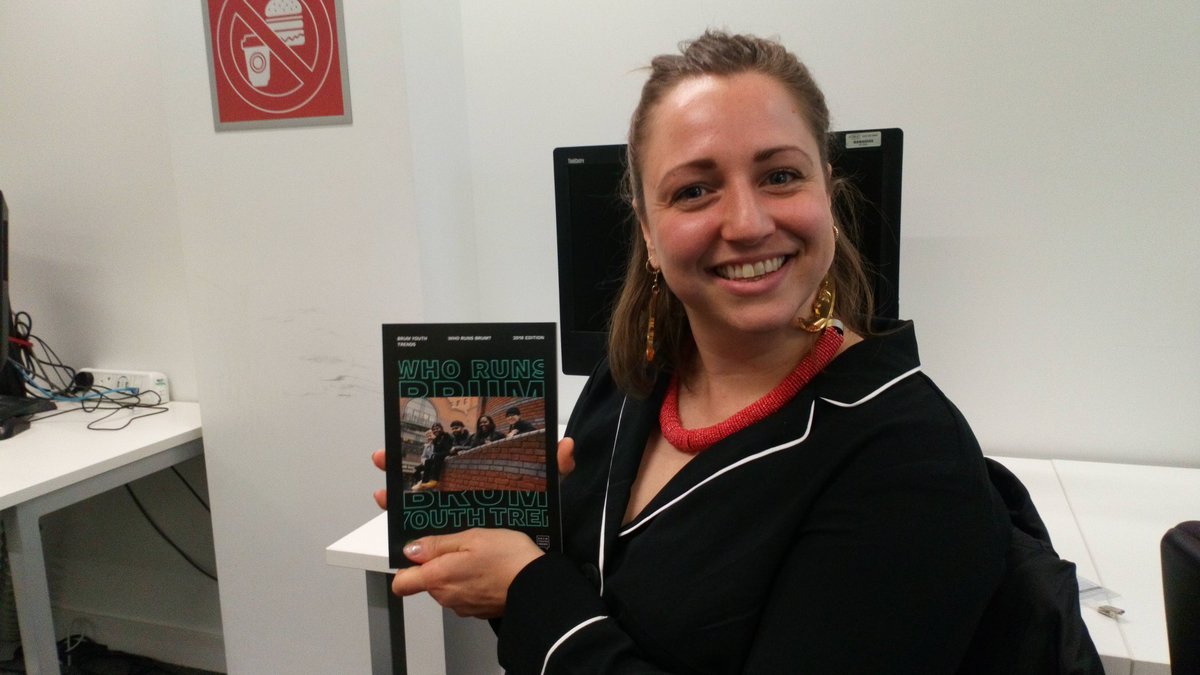 Alexdoesmedia's tweet photo. Today we spoke to Amy Clamp from Beatfreeks! #beatfreeks #brumyouthtrends #MED4124 https://t.co/VArAfxlz73