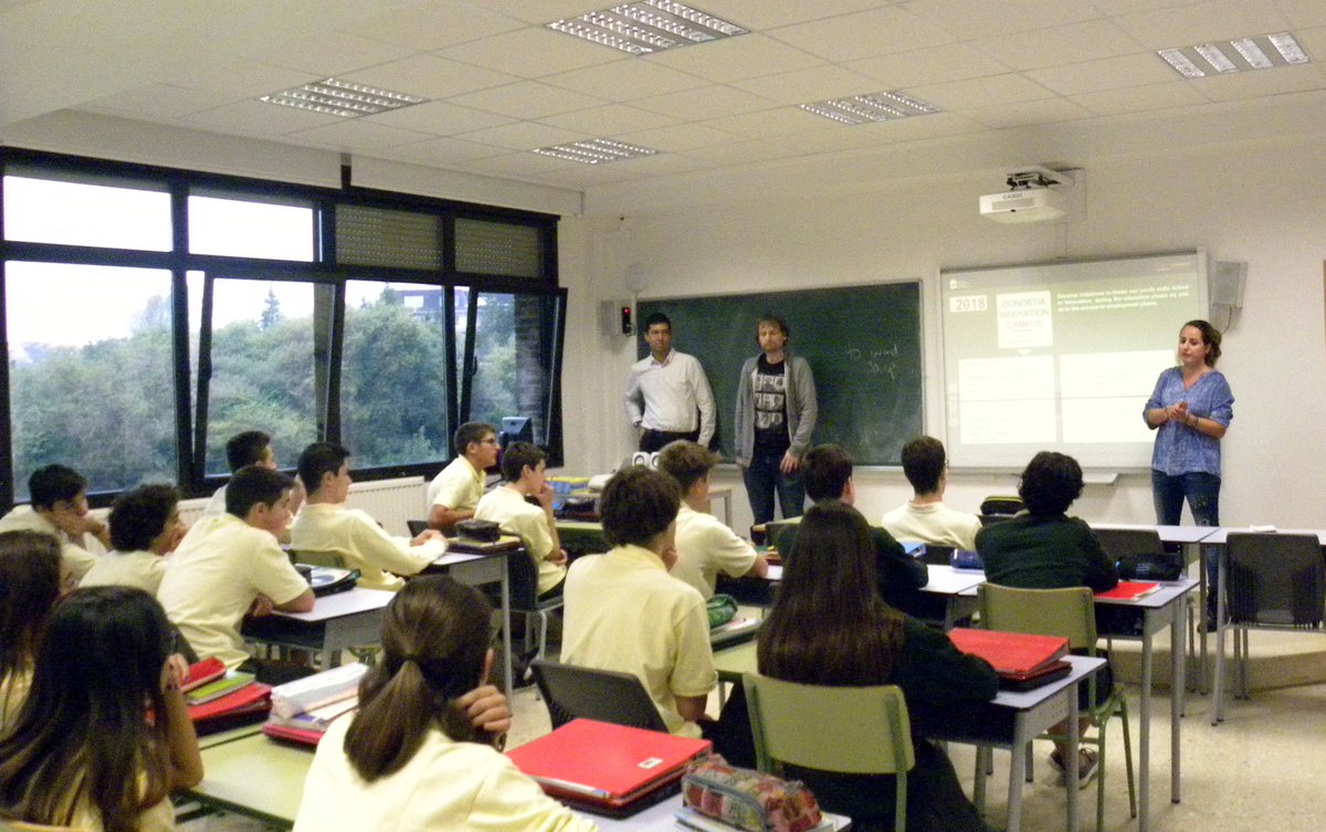 StPatricksSS's tweet photo. Un grupo de 4º de ESO comienza hoy un desafío propuesto por el programa Donostia Innovation League de @FomentoSS y la participación de la empresa Counter Craft. Trabajarán en ideas para mejorar la seguridad en Internet.
#ShappingTheFuture https://t.co/gmnCPuHzRR