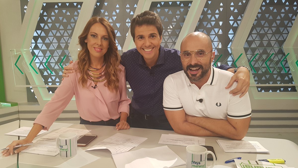 En <a href="/vayamananacstv/">¡Vaya Mañana!</a> #actualidad #salud #entretenimiento <a href="/fdlaguardia/">FernandoDdelaGuardia</a> @inesporro <a href="/sergiomorante/">Sergio Morante</a> Se lo contamos <a href="/canalsur/">CanalSur</a>