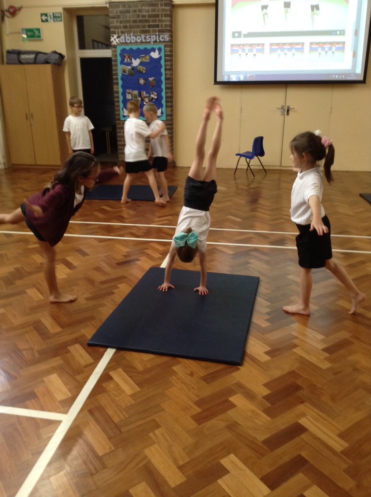 MissBoughton91's tweet photo. Practising handstands in gymnastics today #abbotspe https://t.co/YUlqjC8zw9