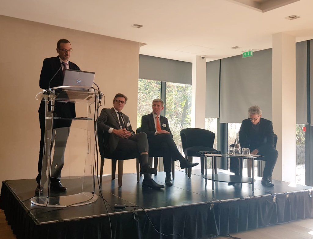 SopraSteria_fr's tweet photo. William Chahinian présente, à la #Masterclassaero de l’@usinenouvelle "Orchestrator" la methode @CIMPA_PLM & Sopra Steria de construction du PLM du futur https://t.co/mFjiiFUYFp